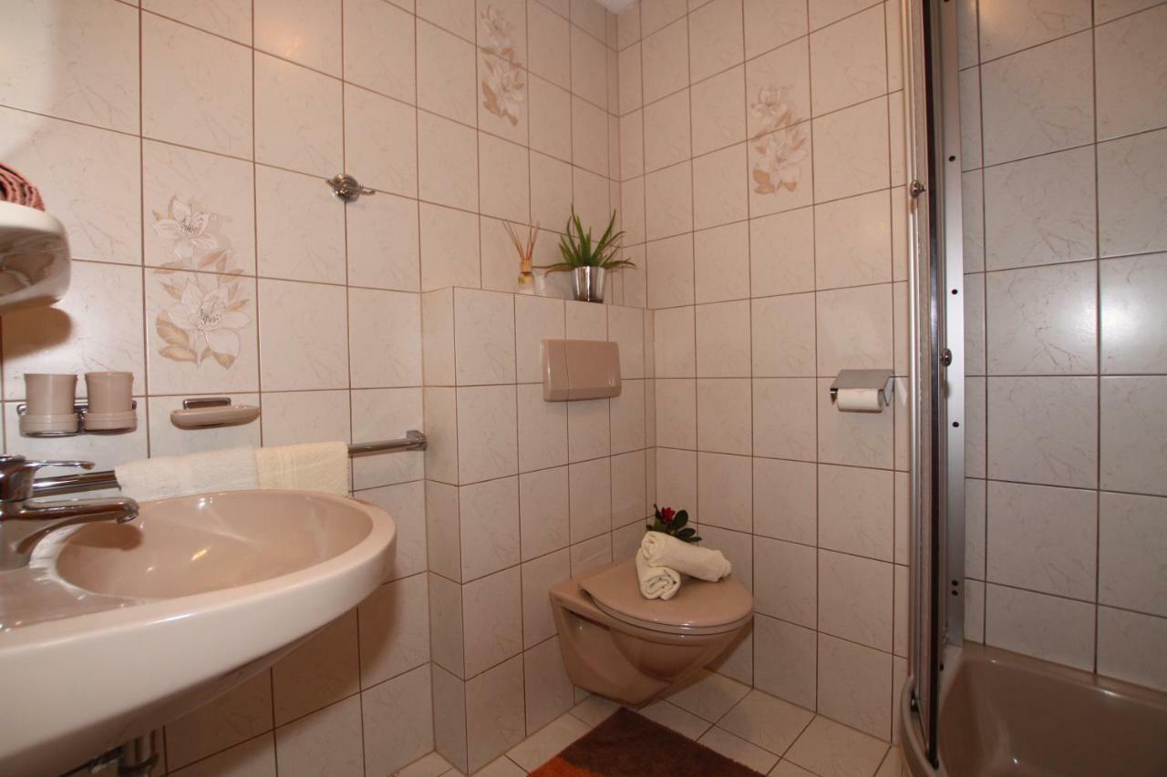 Landhaus Granat Guest house Mayrhofen
