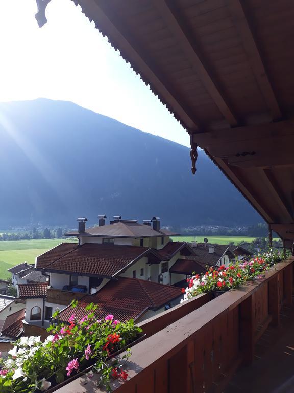 Gasthof Landhaus Granat Mayrhofen